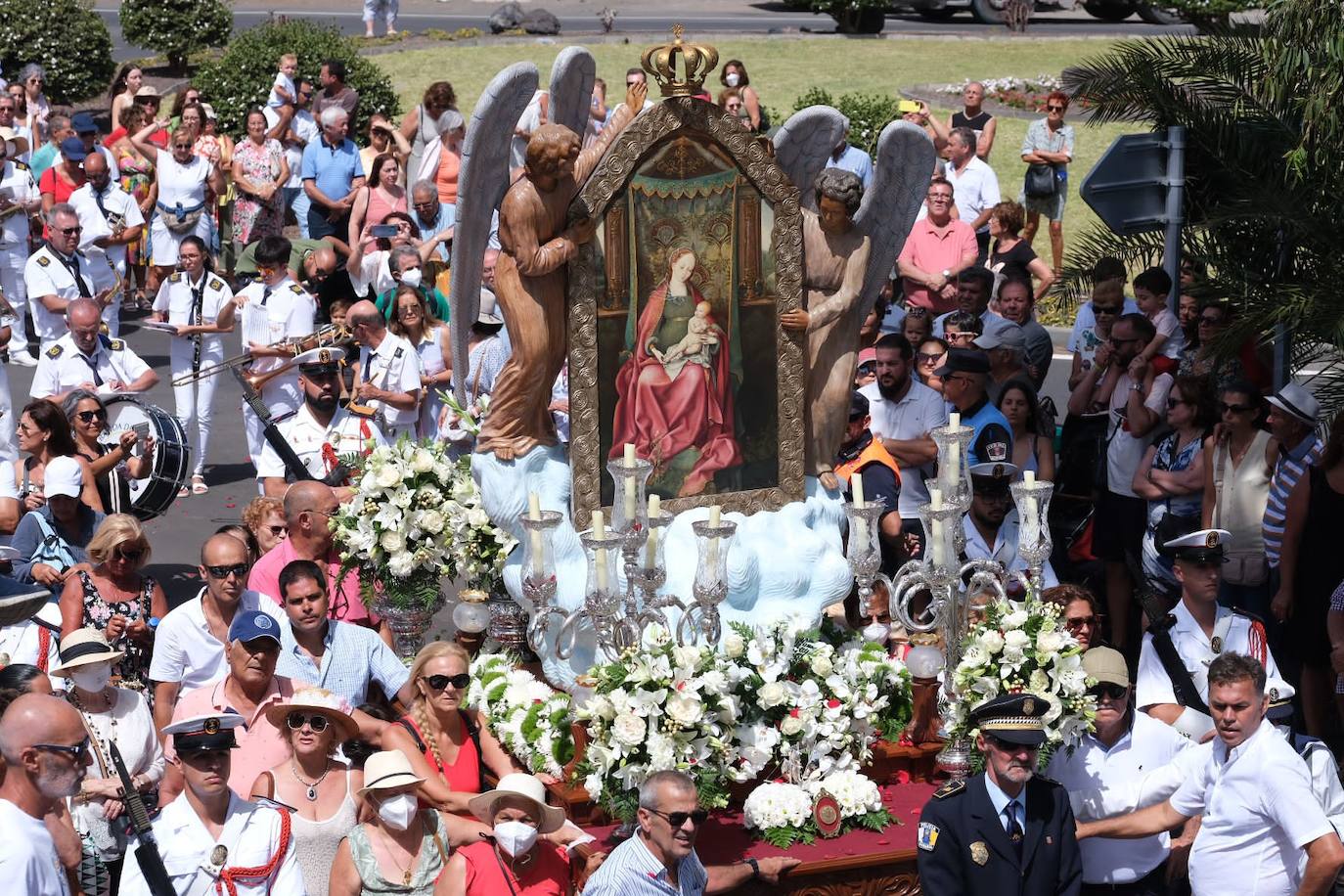 Fotos Agaete Acompa A A La Virgen De Las Nieves Canarias